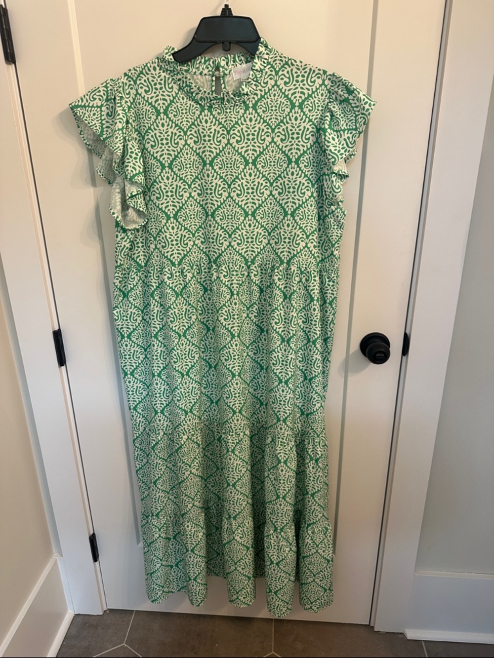 Green Printed Flutter-Sleeve Maxi Dress by Unknown Brand